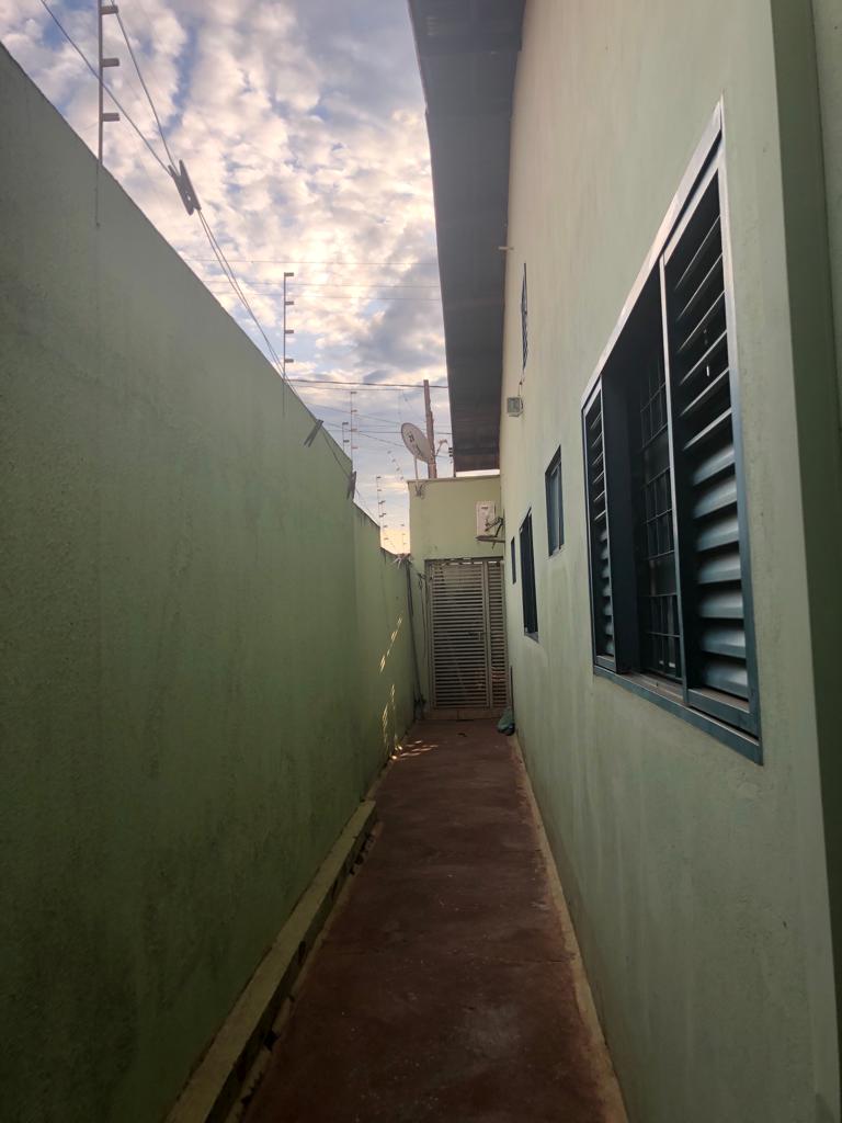 92c3b111-c5dd-4b43-ad96-8a824509b008