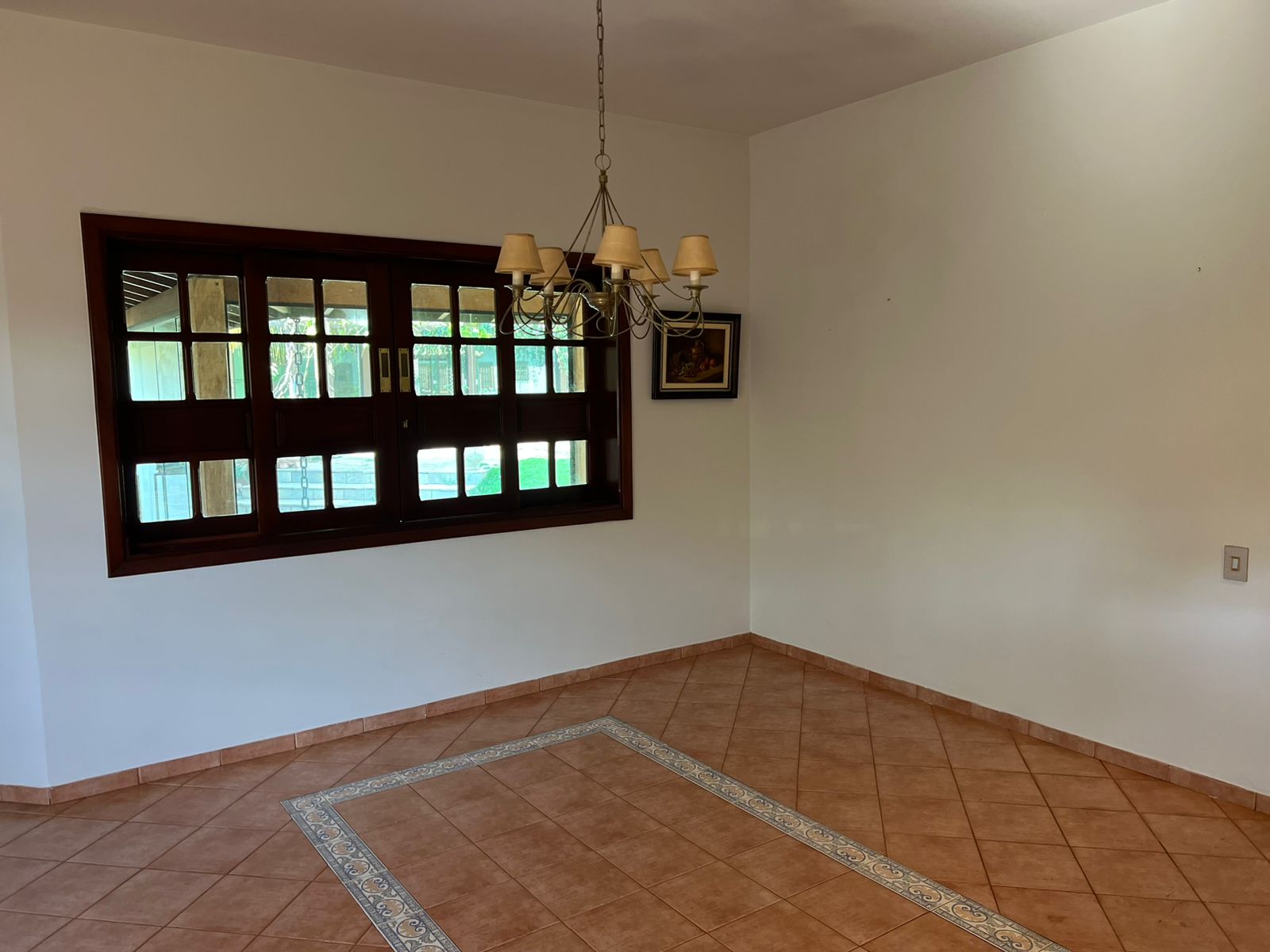 WhatsApp Image 2025-10-16 at 14.45.26 (1)