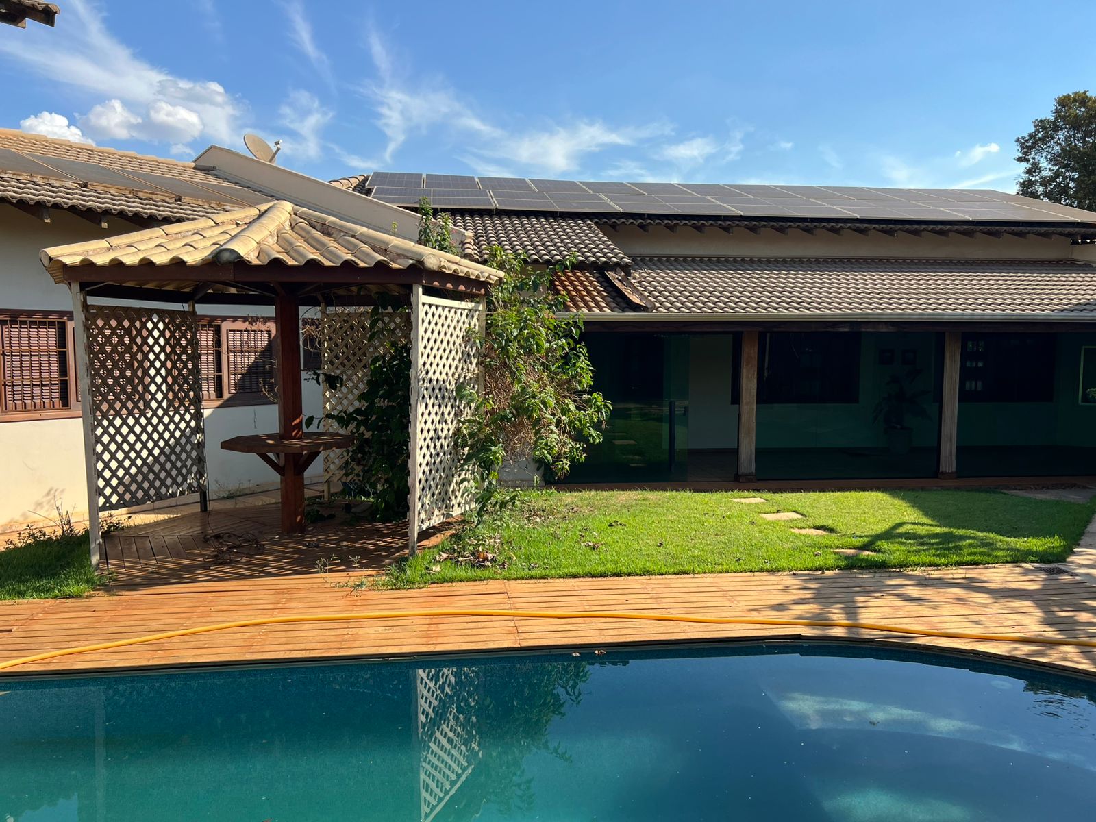 WhatsApp Image 2025-10-16 at 14.45.34 (1)