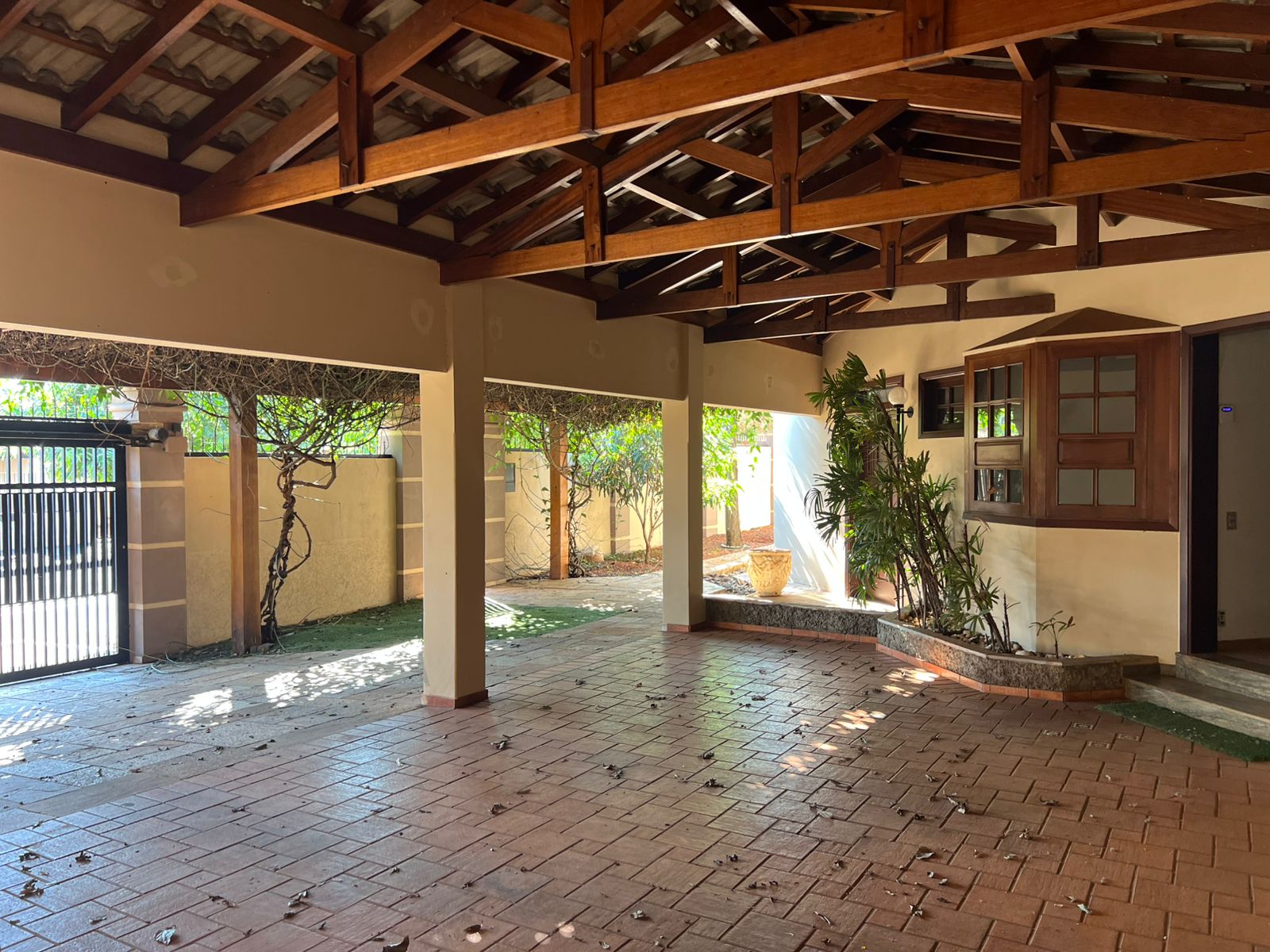 WhatsApp Image 2025-10-16 at 14.45.35 (3)