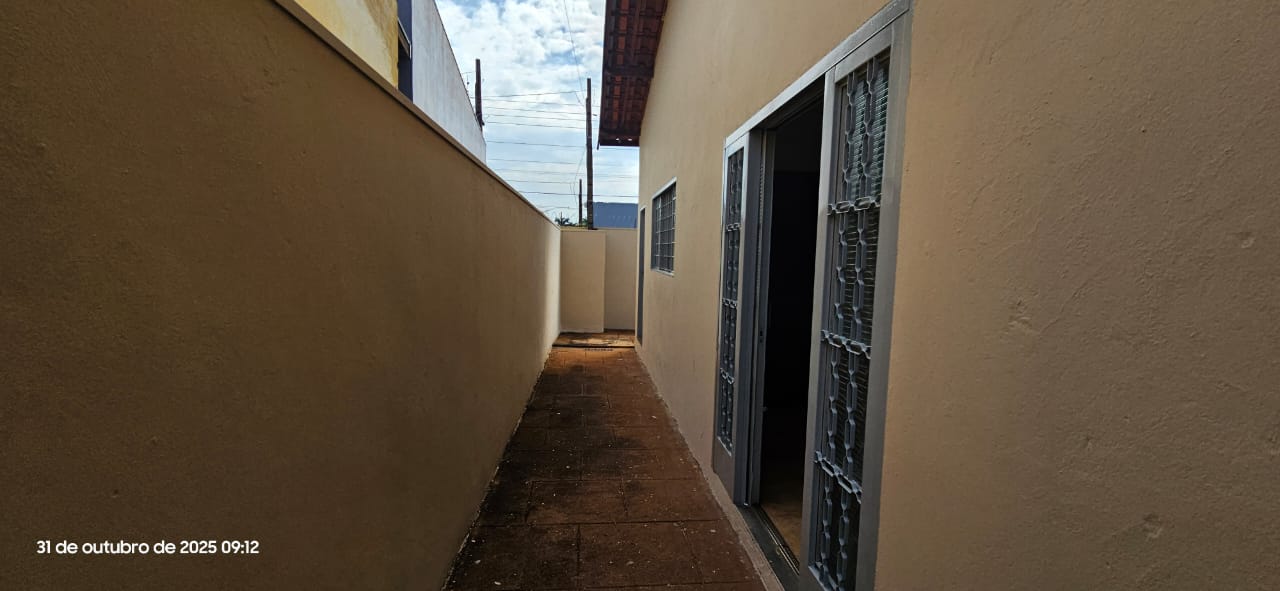 WhatsApp Image 2025-10-31 at 09.18.57 (2) - Copia