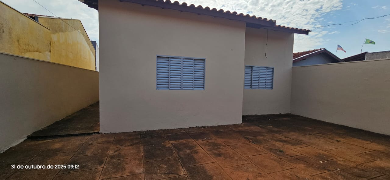 WhatsApp Image 2025-10-31 at 09.18.57 - Copia