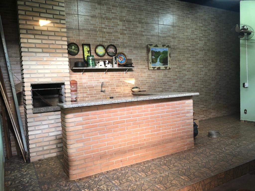 d9c48473-ac2a-494a-9242-1d32235392c9