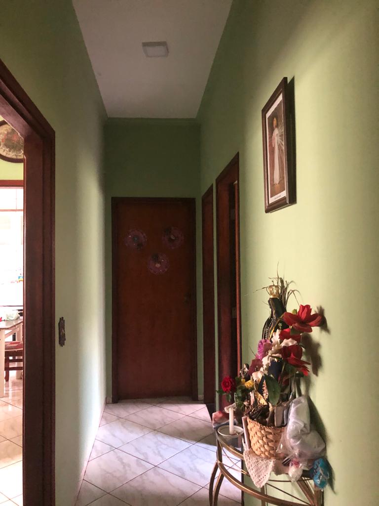 e3deb3f3-b3f2-4eb6-8044-14b5e4264391