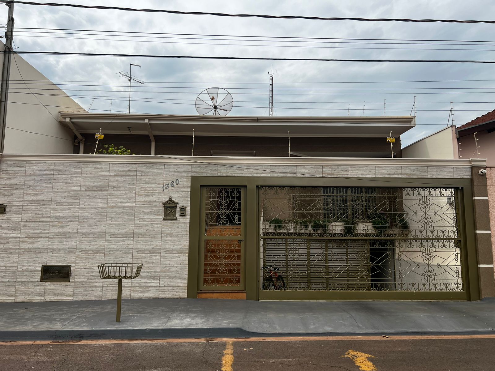 WhatsApp Image 2025-11-14 at 08.27.23 (1)