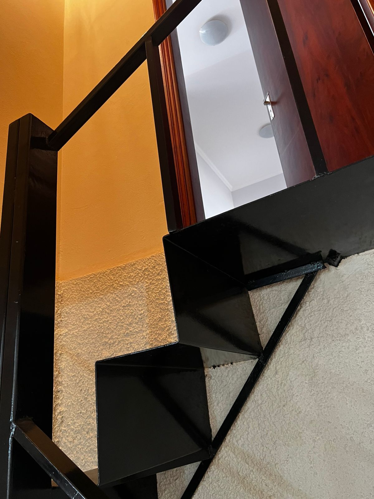 WhatsApp Image 2025-11-14 at 08.27.27