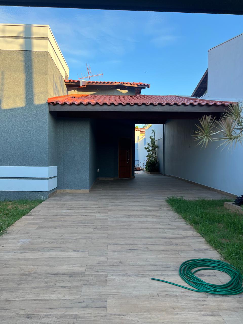 WhatsApp Image 2025-11-21 at 09.02.45