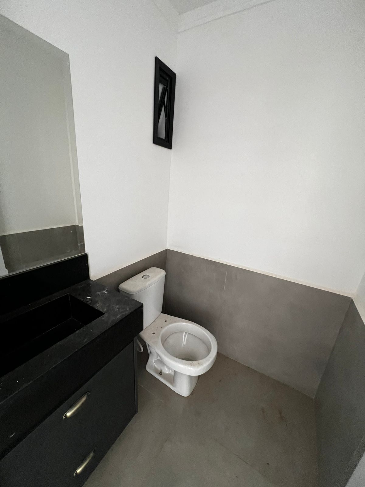 WhatsApp Image 2025-12-03 at 10.03.37 (2)