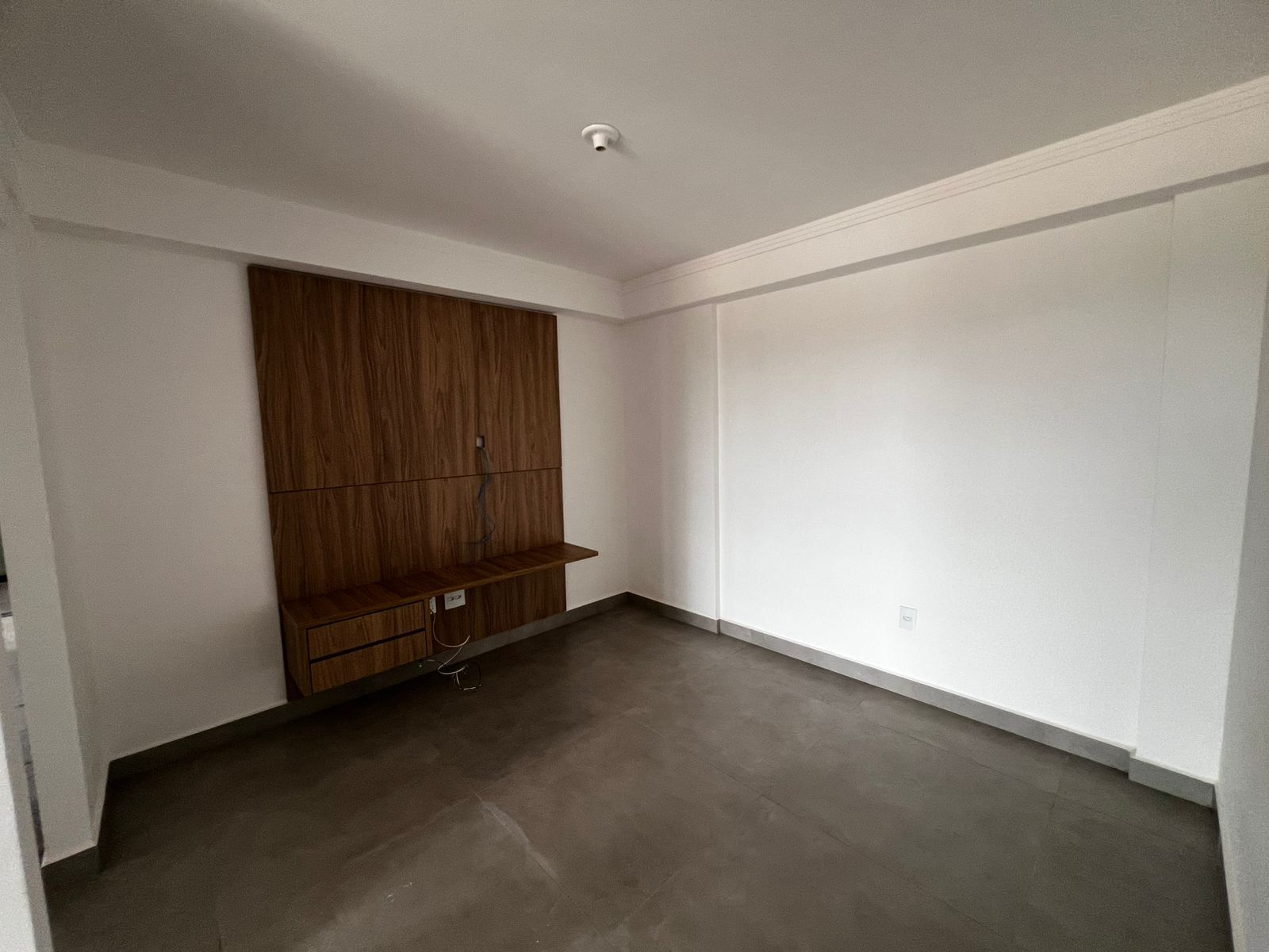 WhatsApp Image 2025-12-03 at 13.09.33 (1)