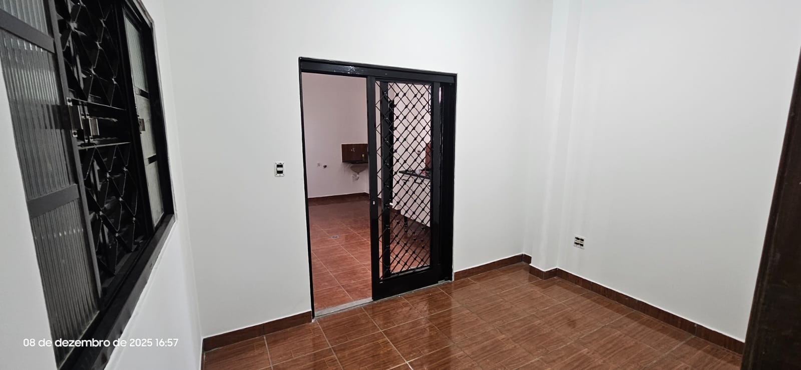 WhatsApp Image 2025-12-10 at 15.41.37 (1)