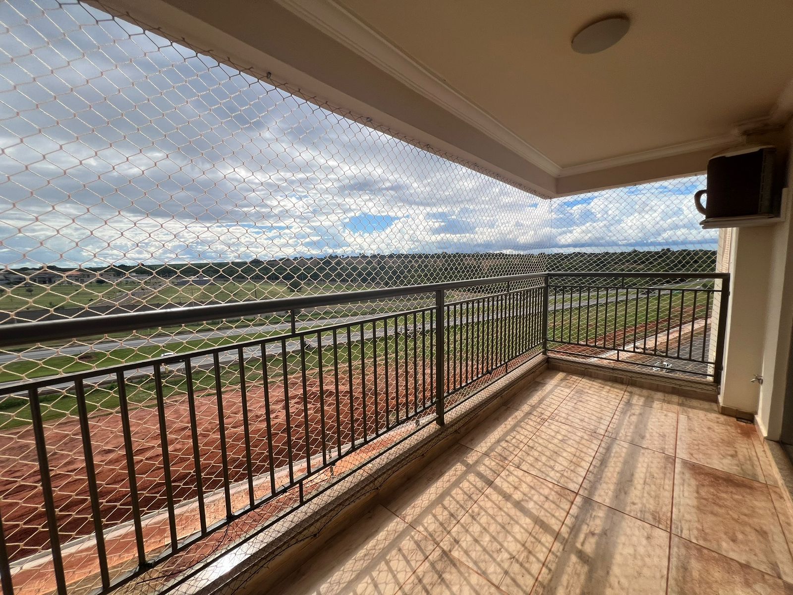 WhatsApp Image 2025-12-22 at 17.07.34