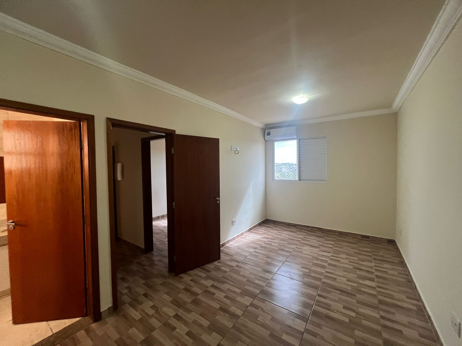 WhatsApp Image 2025-12-22 at 17.07.36