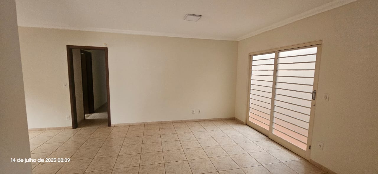 WhatsApp Image 2025-07-14 at 08.14.13 (2)